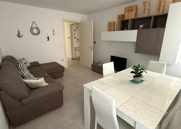 公寓 Piazzetta Vigo 基奥贾